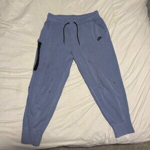 Nike Tech Pants Light purple